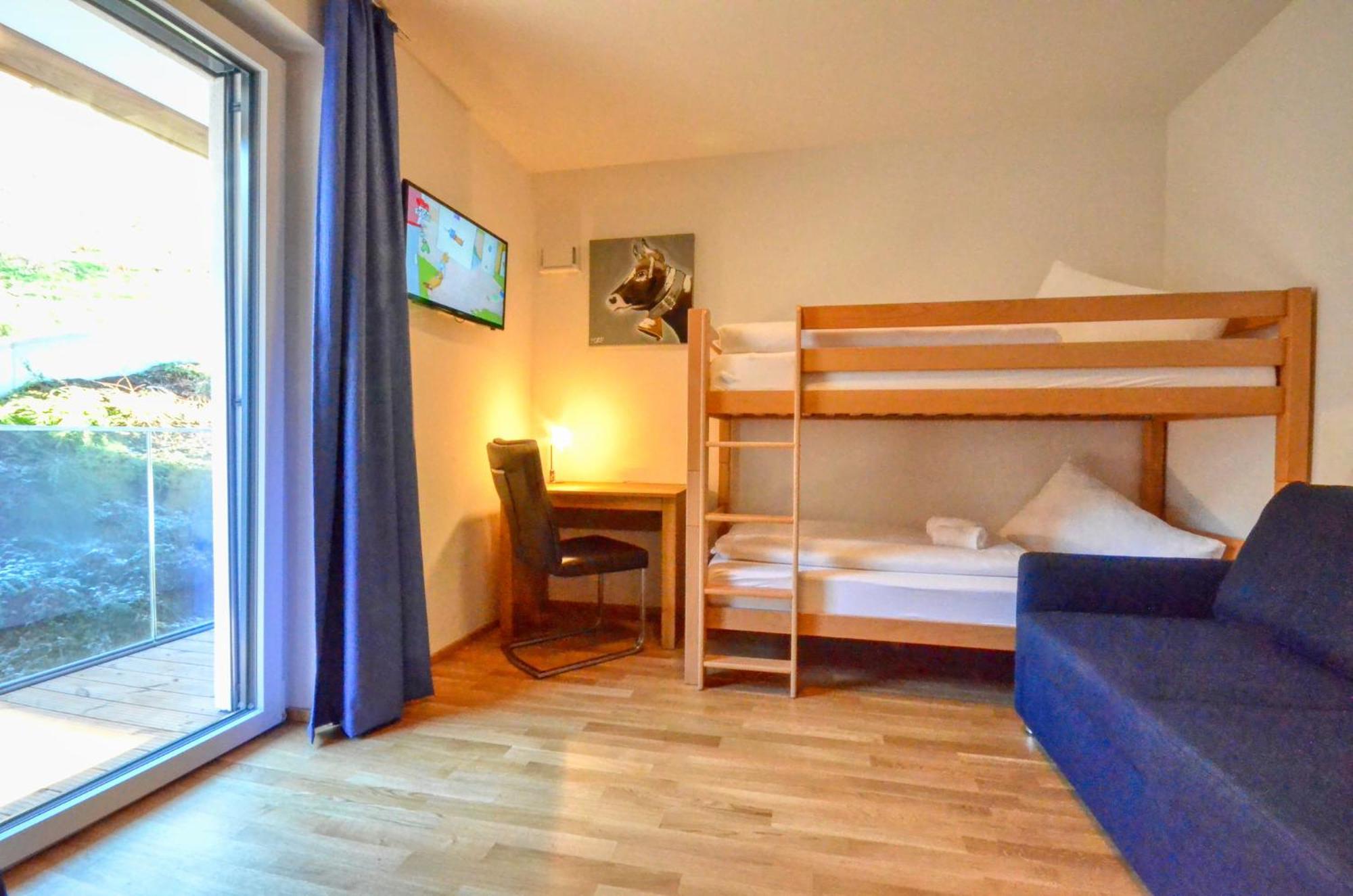 Alpin & Seeresort Top 10 - By Alpen Apartments Zell am See Exterior foto